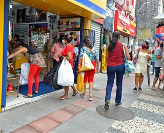 Lojistas podem ser multados se abrirem comércio na Sexta-Feira Santa