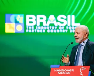 Lula chama guerra com Irã de “maluquice” em discurso na Alemanha