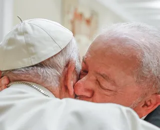 Lula homenageia papa Francisco: “Um ano de saudades”