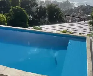 Piscina com borda infinita: traficante baiano curtia feriado ao ser alvo de operação