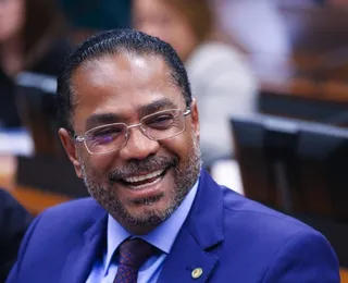 Márcio Marinho recebe uma das maiores honrarias da Bahia