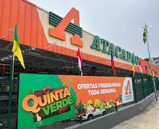 Membros de torcida do Vitória causam tumulto em mercado de Salvador