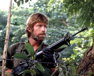 Morre Chuck Norris, lenda do cinema de ação, aos 86 anos