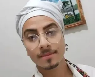 Pai de santo é assassinado a facadas dentro de casa na Bahia