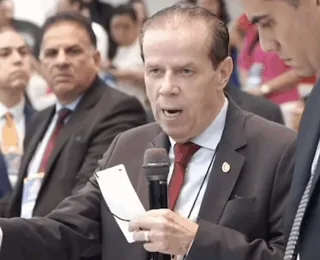 Pastor deseja câncer a integrantes de escola que homenageou Lula