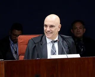 "Perdeu, mané": Moraes nega liberdade a cabeleireira que pichou STF