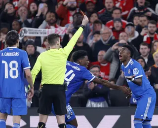 Real Madrid envia provas de racismo contra Vini Jr. à Uefa