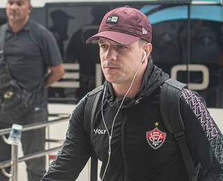Renato Kayzer fica fora de Cruzeiro x Vitória; Renzo é relacionado
