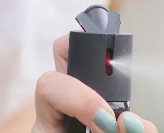 Spray de pimenta para mulheres: entenda como vai funcionar