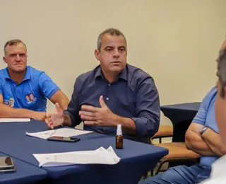 Vereador da Bahia defende matança de cães e causa choque