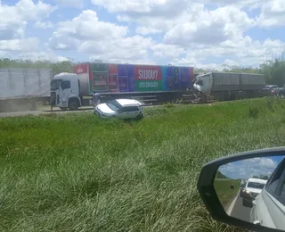 VÍDEO: grave acidente com carreta deixa morto e feridos na BR-324