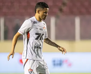 Vitória ativa efeito suspensivo e Erick poderá enfrentar o Coritiba
