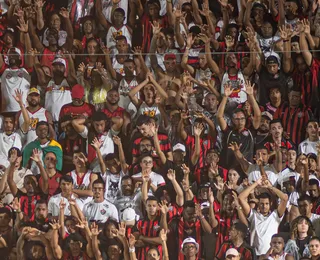 Vitória dispara em sócios e relança promoção para bater meta de 60 mil