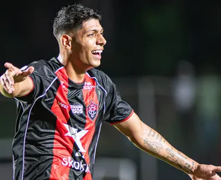 Vitória é destaque na seleção da rodada após golear o Coritiba