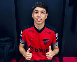 Vitória fecha parceria e contrata joia de 17 anos do Atlético-GO
