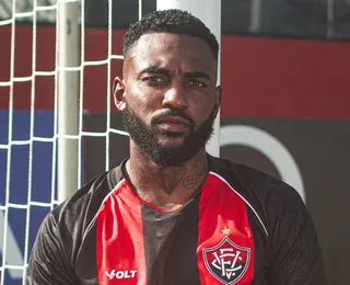 Vitória lança nova camisa rubro-negra para temporada 2026