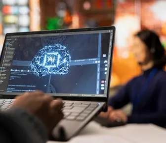 Inteligência Artificial erra sobre eleições e pode influenciar o voto