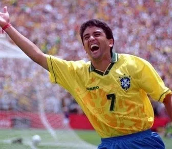 De Maneca a Danilo: os baianos que representaram o Brasil na Copa do Mundo