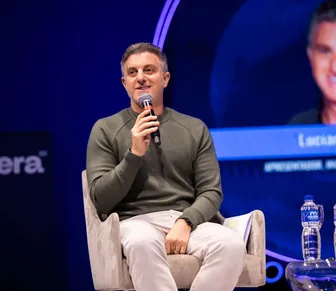 Luciano Huck critica Bolsa Família e usa Bahia como exemplo negativo