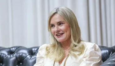 Ivana Bastos recebe apoio da oposição para recondução à presidência da Alba