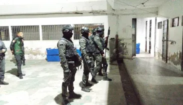 Operação mira celulares em presídios da Bahia e tenta frear atuação de facções