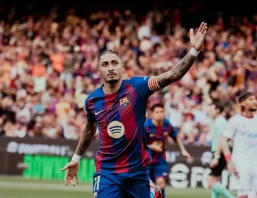 Bayern e Barcelona humilham com goleadas e avançam na Champions League - Imagem