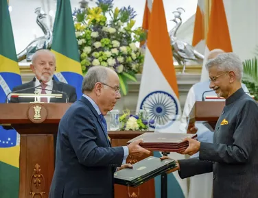 Sem EUA e China: Brasil e Índia selam pacto bilionário por terras raras - Imagem