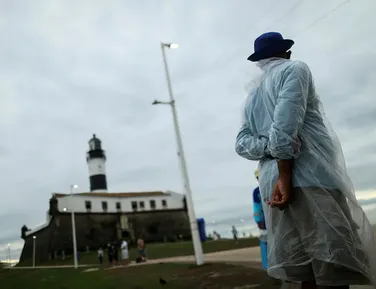 Feriadão começa com sol, mas mudança no tempo já tem data na Bahia - Imagem