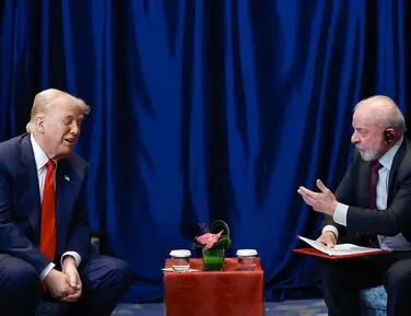 Auxiliares de Lula e Trump se reúnem para discutir relatório sobre Pix - Imagem