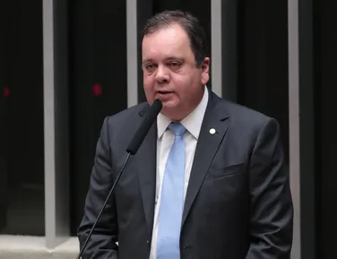 Elmar Nascimento é derrotado por petista em disputa para o TCU - Imagem