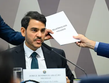 Indicado ao STF, Jorge Messias diz ser “totalmente contra o aborto” - Imagem