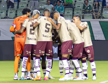 Copa do Brasil: Jacuipense perde para Palmeiras com expulsão polêmica - Imagem