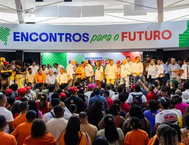 Jerônimo reúne mais de 20 prefeitos, anuncia novo hospital e reforça união da base - Imagem