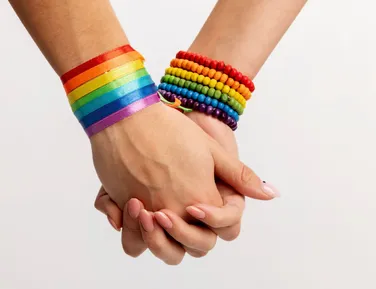 Lei dobra pena e reforça prisão para casais homoafetivos em Senegal - Imagem