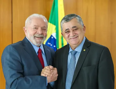 Lula nomeia deputado petista como novo ministro; entenda a escolha - Imagem
