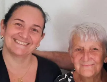 Idosa morre ao ser informada da morte da filha; intervalo foi menor que 24 horas - Imagem