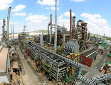 Mataripe de volta à Petrobras? Entenda o plano da estatal para a refinaria baiana - Imagem