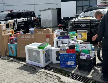 Motorista desvia cargas de e-commerce avaliada em R$ 50 mil na Bahia - Imagem