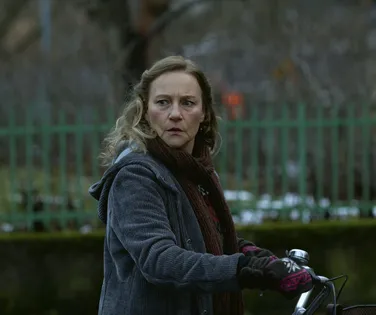 4 séries curtas da Netflix para maratonar neste Dia do Trabalhador - Imagem
