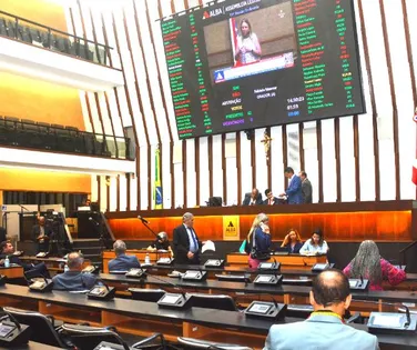 Alba aprova reestruturação do TJBA e criação de novas unidades judiciárias - Imagem