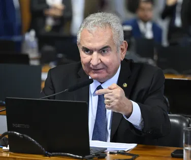 Angelo Coronel cobra reciprocidade e destaca força no interior da Bahia - Imagem