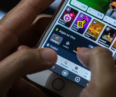 Fiocruz prorroga inscrições para curso sobre vício em apostas e bets - Imagem