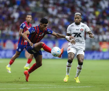 Bahia e Vitória empatam na Arena Fonte Nova pela Série A do Brasileiro - Imagem