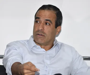 Bruno Reis sanciona lei que proíbe material sobre gênero em escolas - Imagem