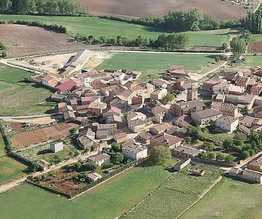 Casa grátis e emprego garantido: vila europeia oferece benefícios para brasileiros se mudarem - Imagem