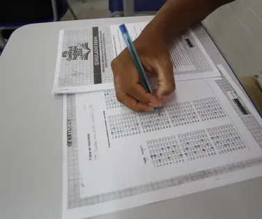 Cursinho pré-Enem em Salvador oferece bolsa permanência de R$ 200 - Imagem