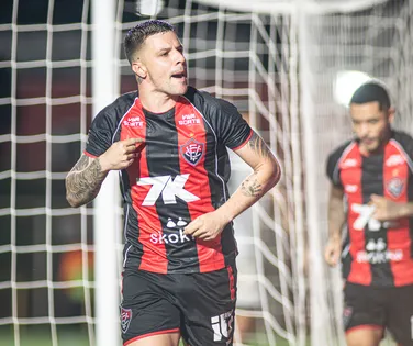 Decisivo! Renato Kayzer retorna de lesão com gol da classificação - Imagem