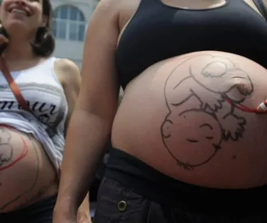 Deputado bolsonarista quer apoiar mulheres que desejam abortar na Bahia - Imagem