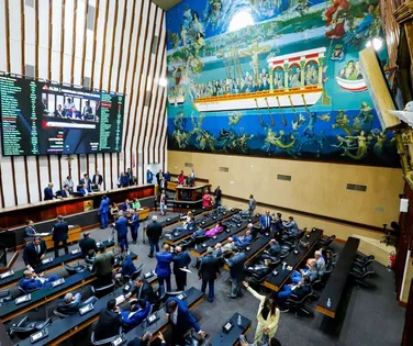 Deputado desiste de concorrer à reeleição na Alba e mira Prefeitura - Imagem