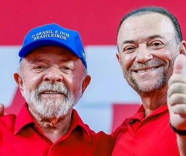 Presidente do PT rebate incertezas e crava Lula como candidato à reeleição - Imagem